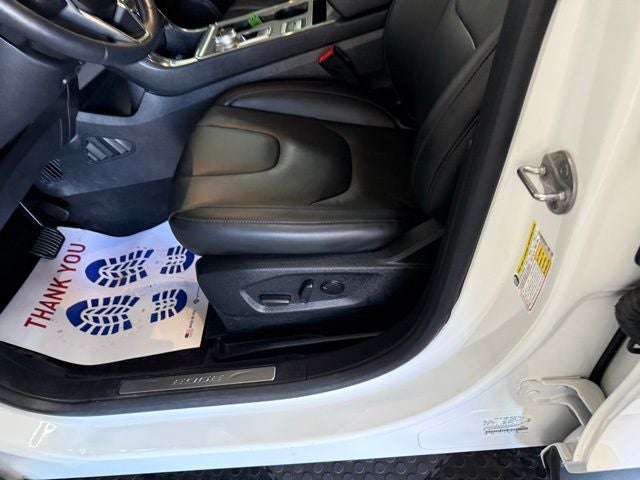 2021 Ford Edge Titanium