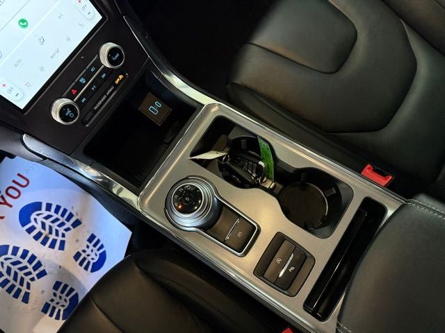 2021 Ford Edge Titanium