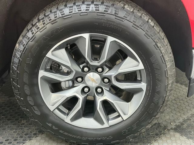 2025 Chevrolet Silverado 1500 LT LT1