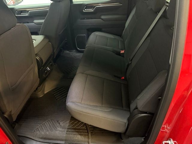 2025 Chevrolet Silverado 1500 LT LT1