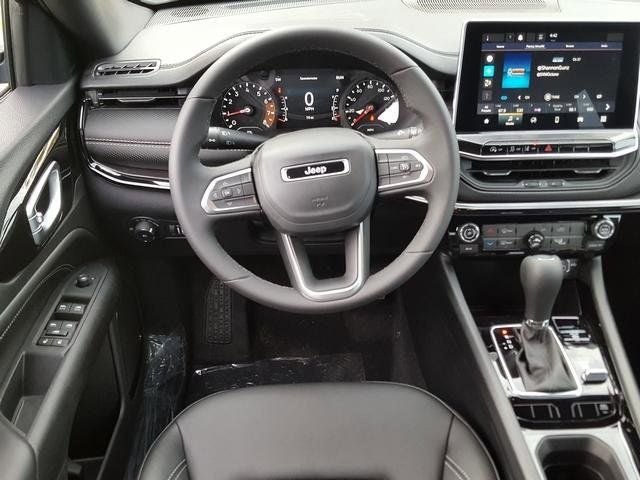 2023 Jeep Compass Altitude