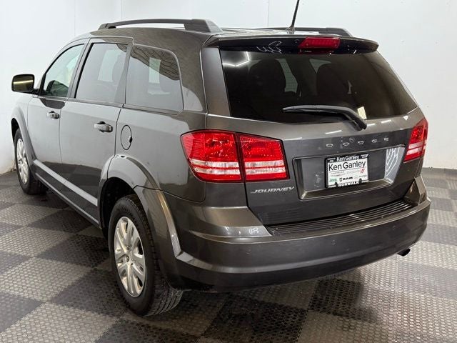 2020 Dodge Journey SE
