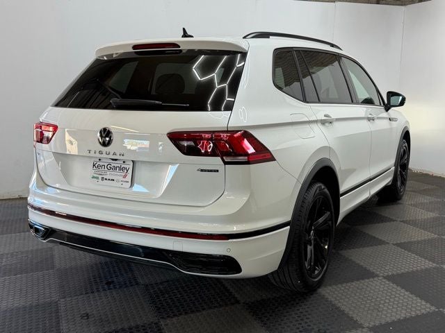 2023 Volkswagen Tiguan 2.0T SE R-Line Black