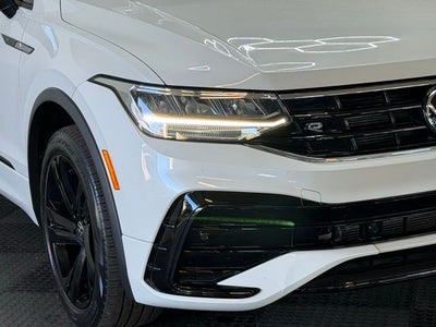 2023 Volkswagen Tiguan 2.0T SE R-Line Black