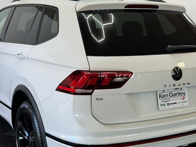 2023 Volkswagen Tiguan 2.0T SE R-Line Black
