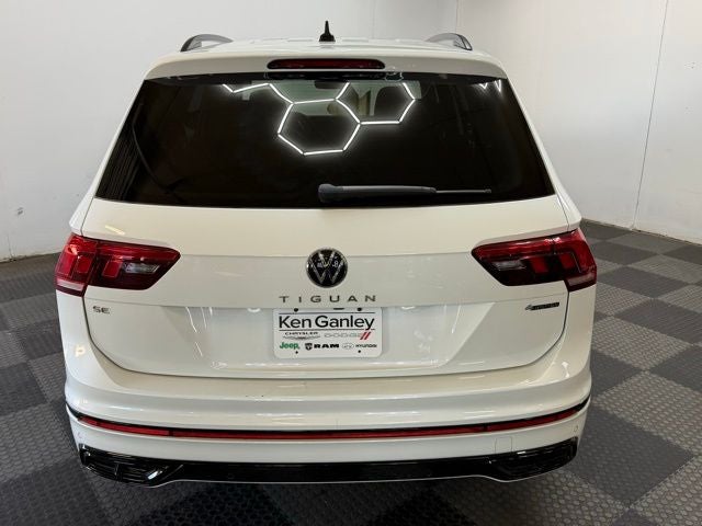 2023 Volkswagen Tiguan 2.0T SE R-Line Black