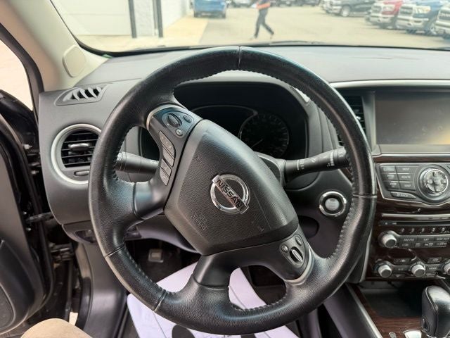 2015 Nissan Pathfinder Platinum