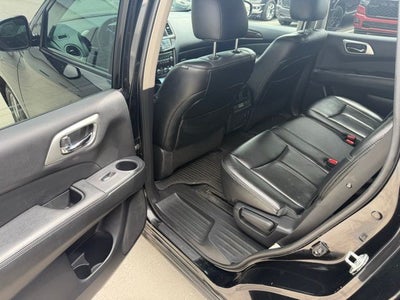 2015 Nissan Pathfinder Platinum