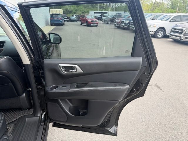 2015 Nissan Pathfinder Platinum