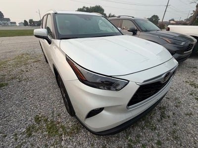 2025 Toyota Highlander XLE