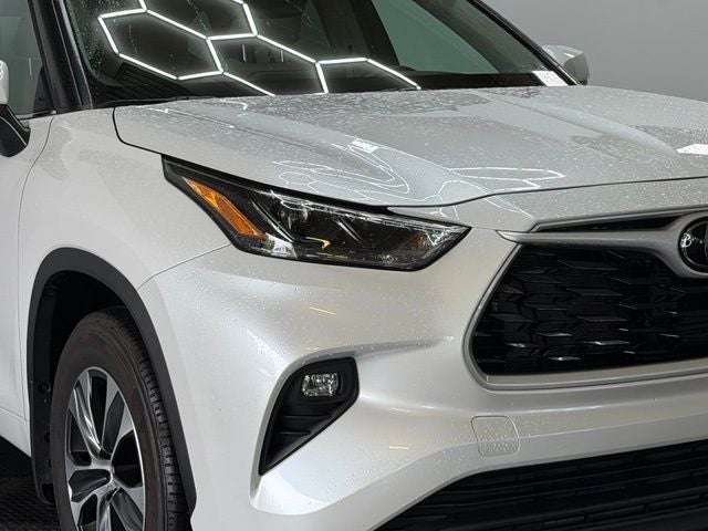 2025 Toyota Highlander XLE