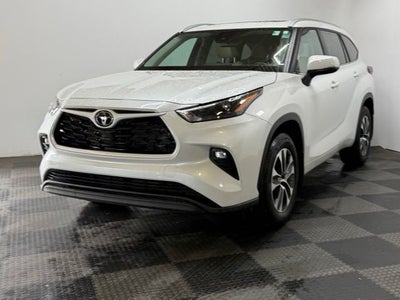 2025 Toyota Highlander XLE