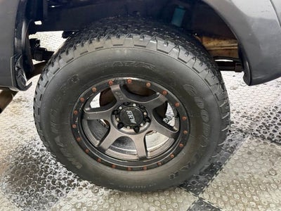 2014 Toyota Tacoma 4WD Double Cab V6 AT (Natl)