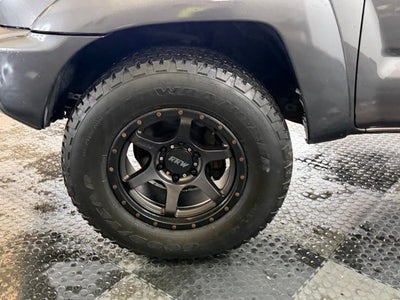 2014 Toyota Tacoma 4WD Double Cab V6 AT (Natl)