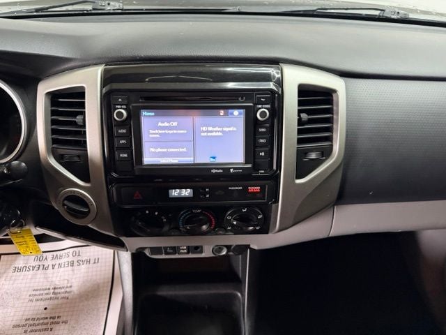 2014 Toyota Tacoma 4WD Double Cab V6 AT (Natl)