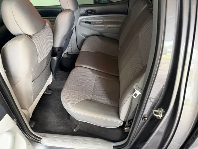 2014 Toyota Tacoma 4WD Double Cab V6 AT (Natl)