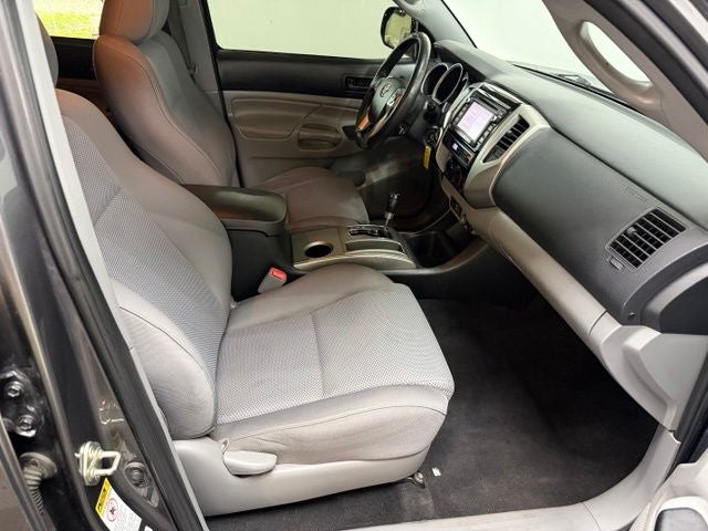 2014 Toyota Tacoma 4WD Double Cab V6 AT (Natl)
