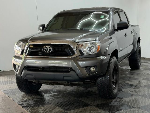 2014 Toyota Tacoma 4WD Double Cab V6 AT (Natl)