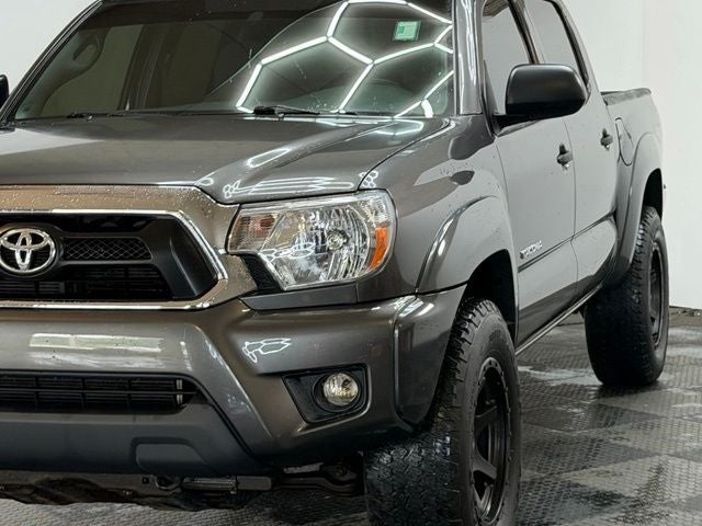 2014 Toyota Tacoma 4WD Double Cab V6 AT (Natl)