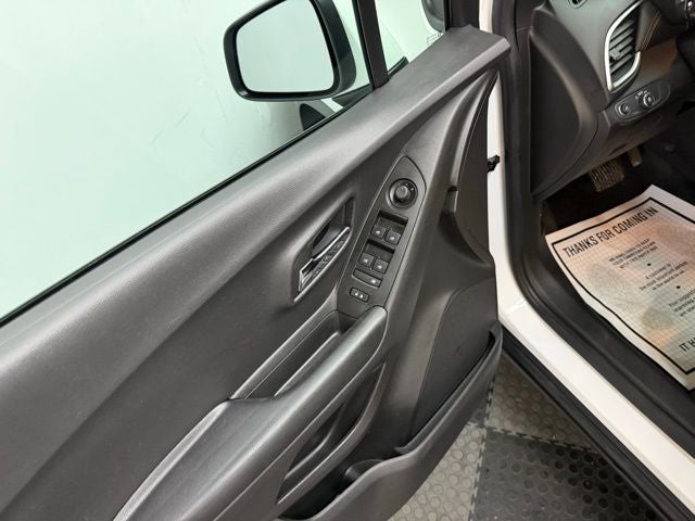 2021 Chevrolet Trax LS