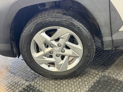 2025 Hyundai Kona SE