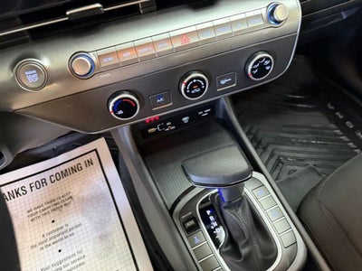 2025 Hyundai Kona SE