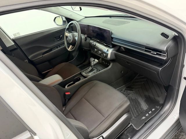 2025 Hyundai Kona SE