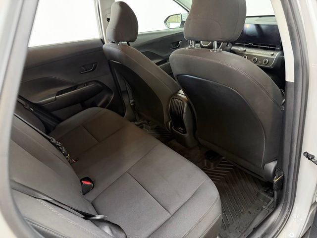 2025 Hyundai Kona SE