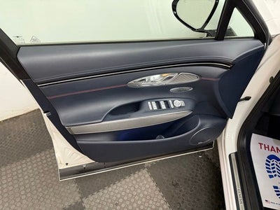 2023 Genesis GV70 2.5T