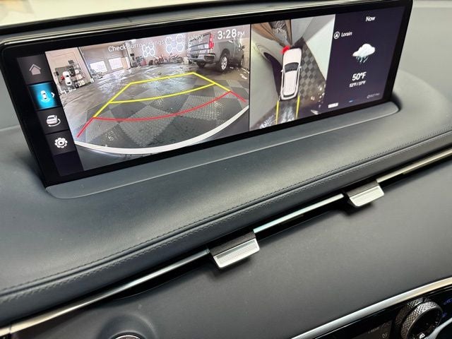 2023 Genesis GV70 2.5T