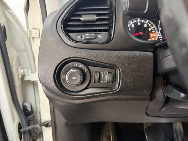 2018 Jeep Renegade Altitude