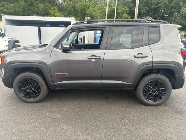 2017 Jeep Renegade Trailhawk