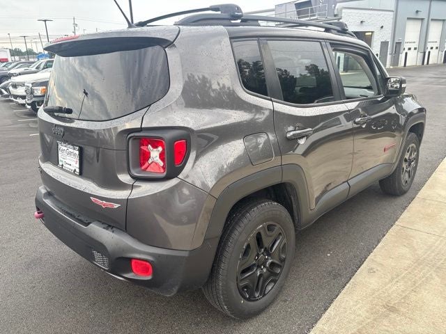 2017 Jeep Renegade Trailhawk
