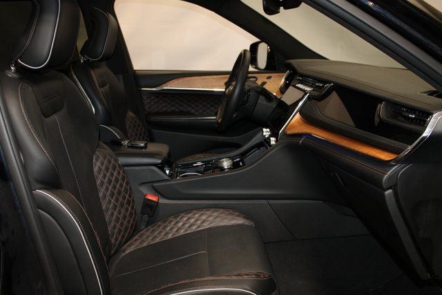 2024 Jeep Grand Cherokee L Summit