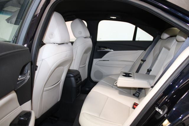 2021 Cadillac CT4 Luxury