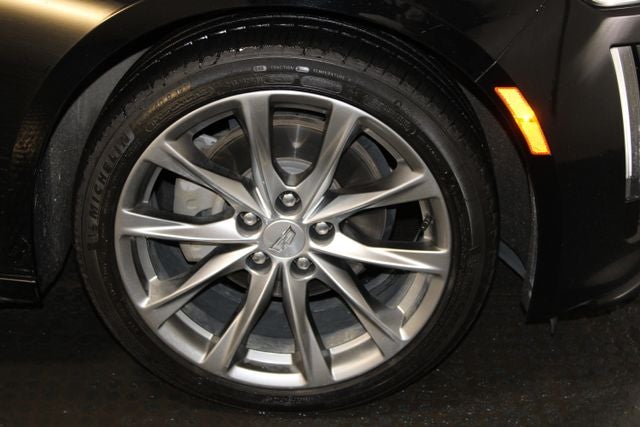 2022 Cadillac CT5 Sport