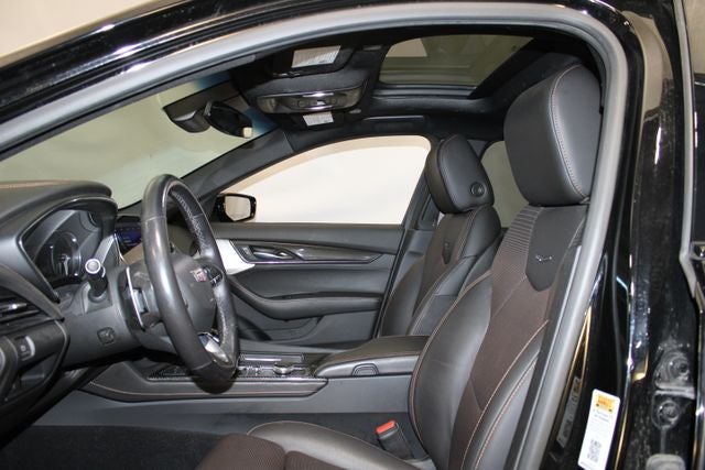 2022 Cadillac CT5 Sport