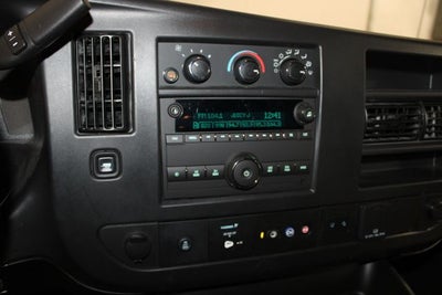 2025 Chevrolet Express 3500 LT Passenger