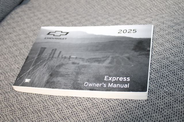 2025 Chevrolet Express 3500 LT Passenger