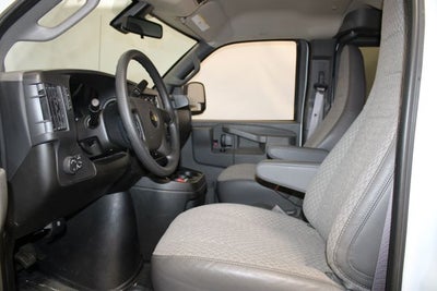 2025 Chevrolet Express 3500 LT Passenger
