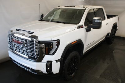 2025 GMC Sierra 2500HD Denali