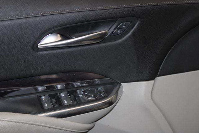 2019 Cadillac XT4 Luxury