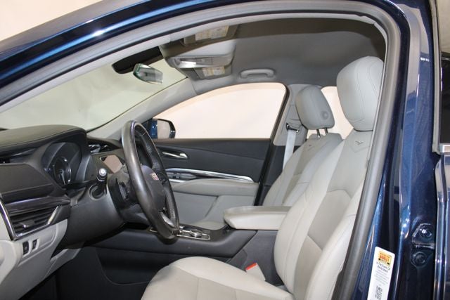 2019 Cadillac XT4 Luxury