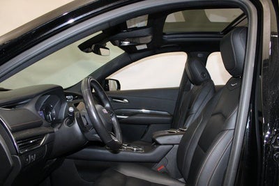 2023 Cadillac XT4 Sport