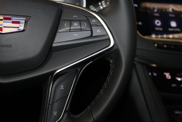 2026 Cadillac XT5 Luxury