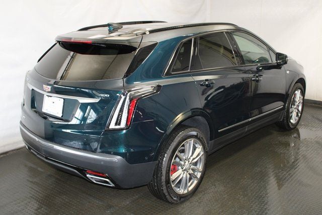 2025 Cadillac XT5 Sport