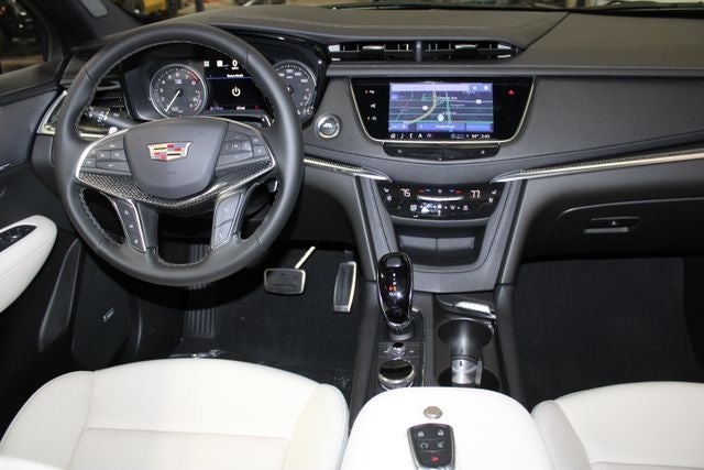 2026 Cadillac XT5 Sport