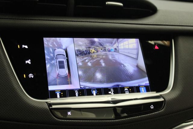 2026 Cadillac XT5 Sport