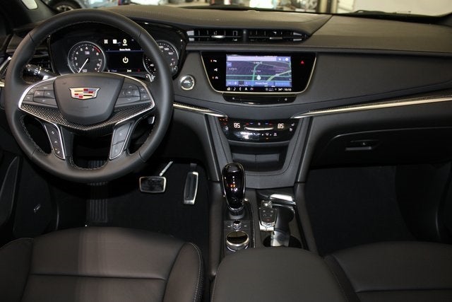 2026 Cadillac XT5 Sport