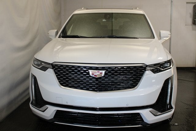 2025 Cadillac XT6 Luxury